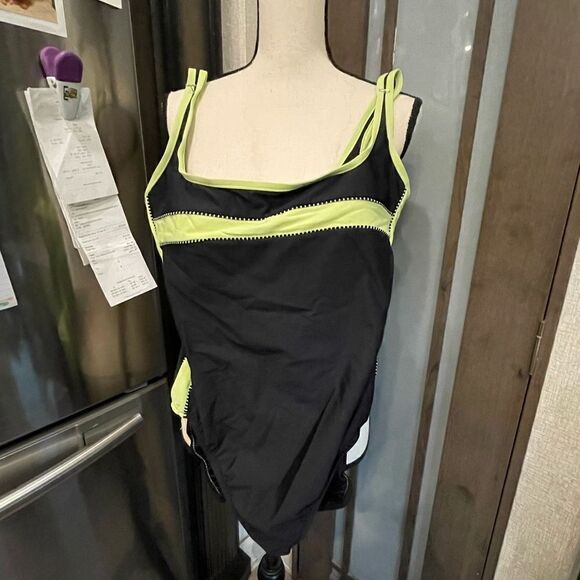 COPY - Miraclesuit Swim - Picture 1 of 5